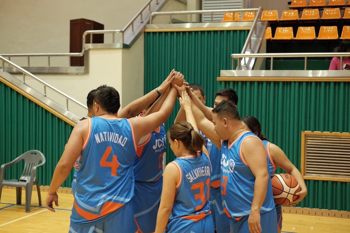 IncJci's tweet photo. 2021 JCI Zamboanga President Niño Rejhi J. Natividad with 2019 JCIP National President PJ Estrellado 🏀

#OneJCIPhilippines
#JCIZamboanga
#WewinasOne
#1stRunnerUpASPACPeaceisPossible https://t.co/eeKXdfBaZS
