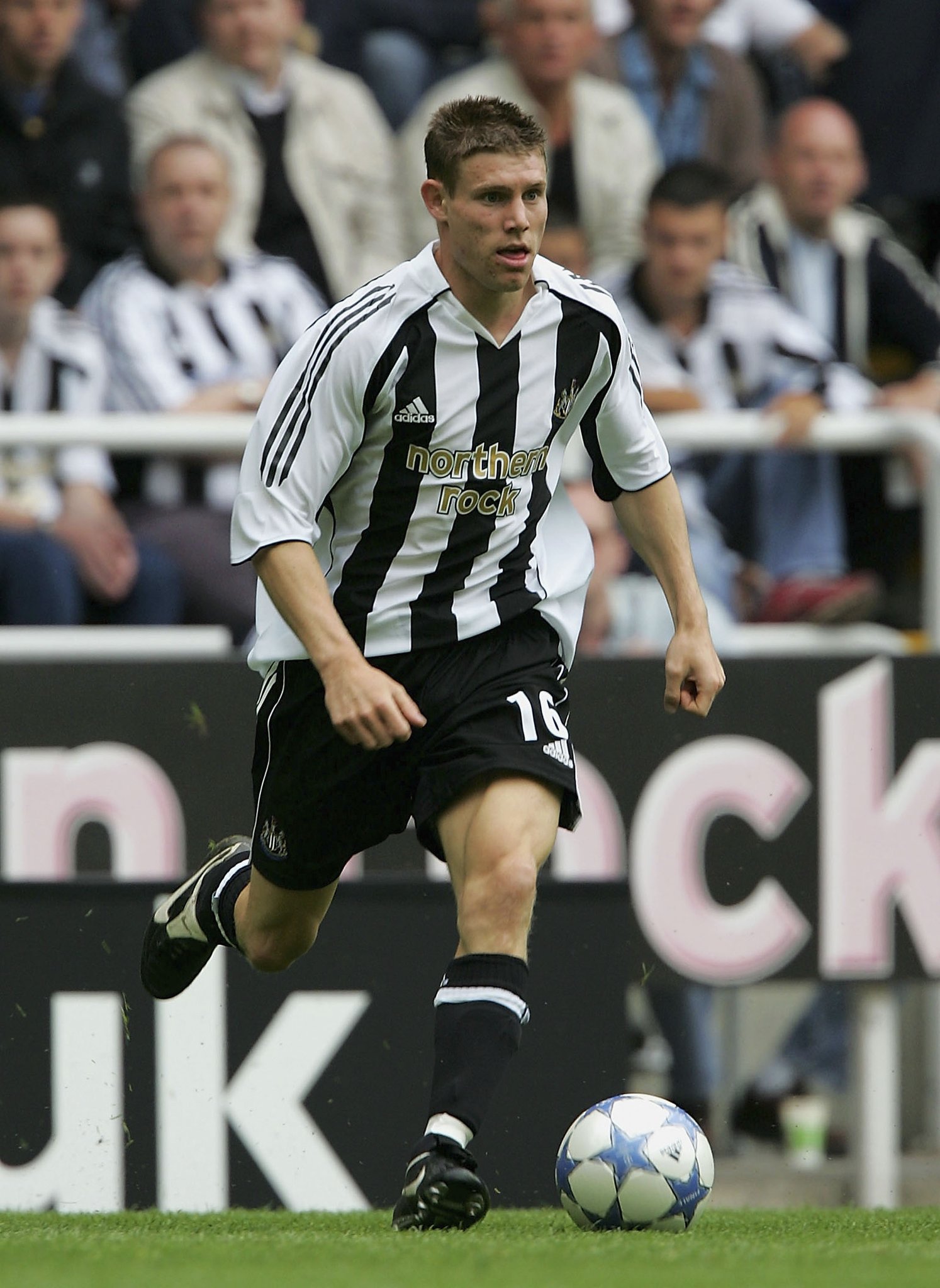  Happy birthday to former midfielder James Milner.

Sum up his time on Tyneside in 3 words. 