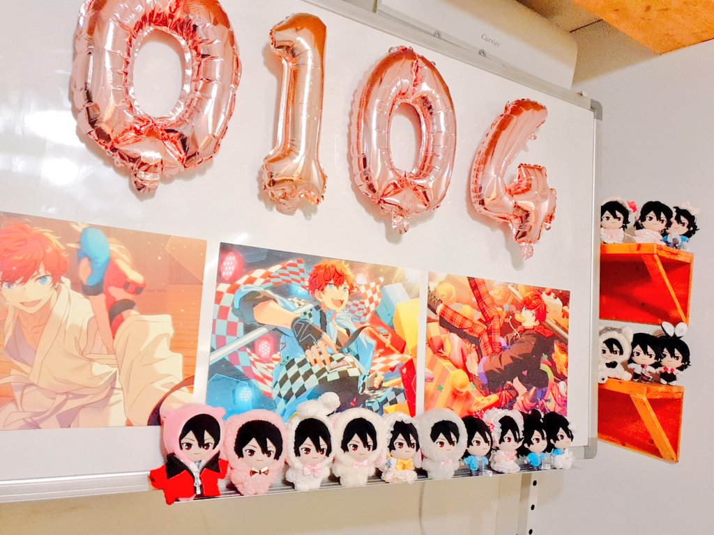 히이로 생일 컵홀더 막날에 할배들이랑 호닥닥 들렀다갑니다 ^-^♡♡♡

\추카한다내/

#온세상이_한가지색으로_물드는_날
#아마기히이로_너의_미소가_날_웃게해