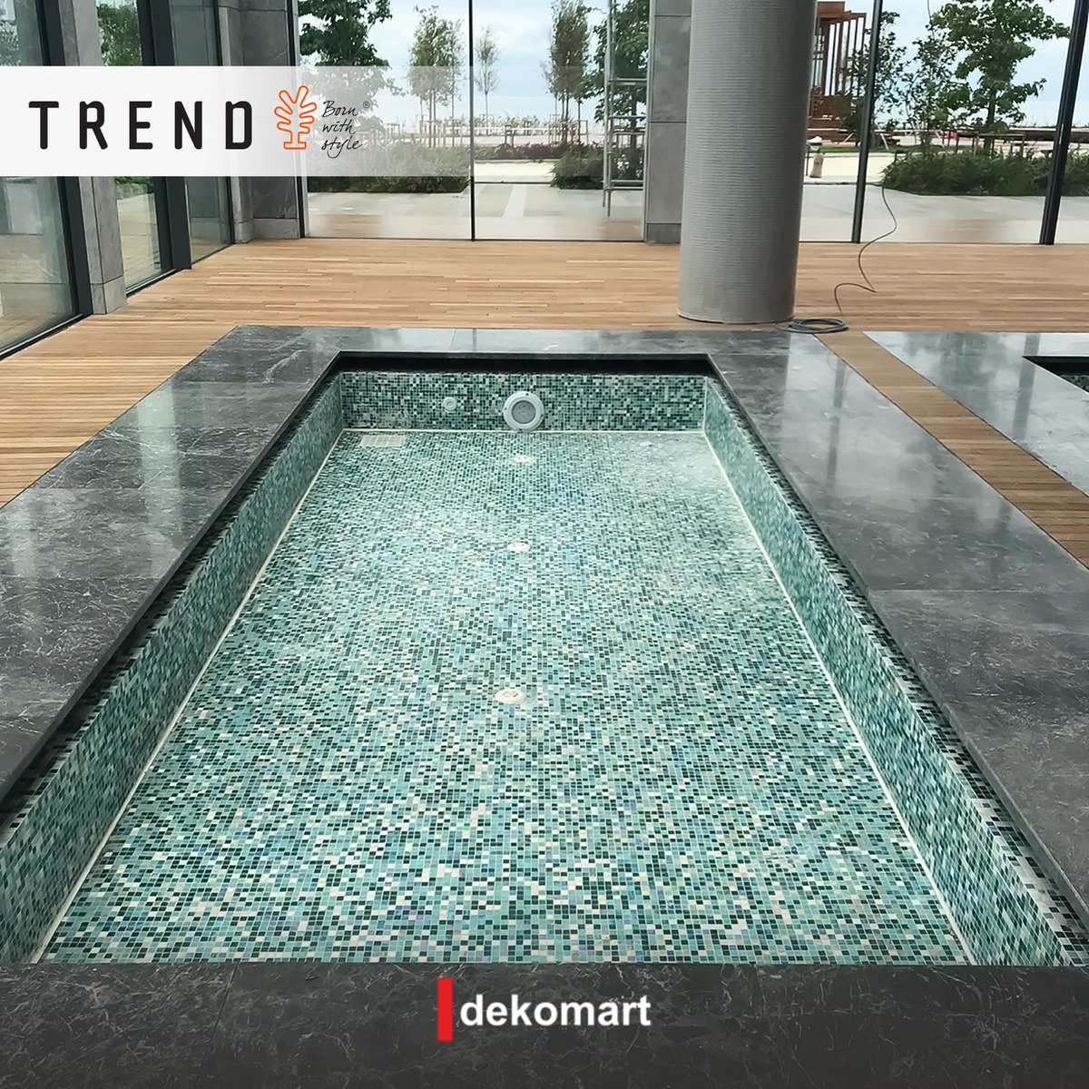 dekomart tweet media