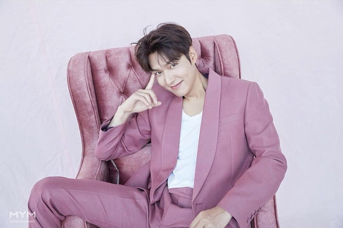 Mommy Daddy in suits!! SLAY🔥🤩😍😭 <a href="/ActorLeeMinHo/">Lee Min Ho</a> #MinEun