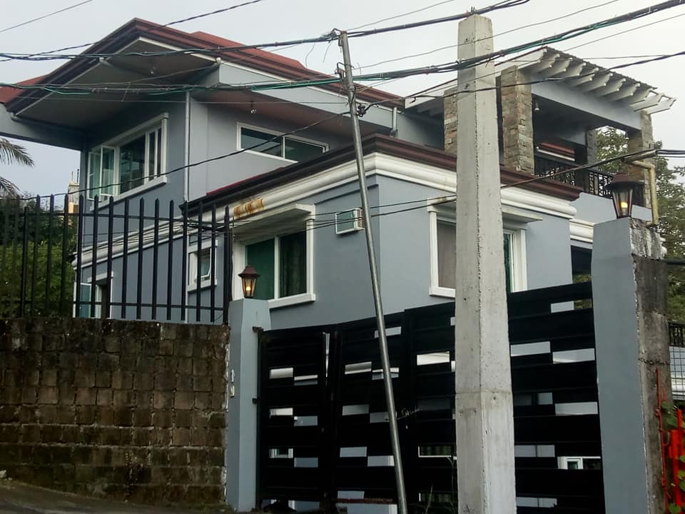 darrylrbriones's tweet photo. Own your 5 room, 12,217 sq.ft. (1,135 sqm) Vacation House in Tagaytay, Philippines.

#tagaytayhouseandlotsale #vacationhomephilippines #philippinerealestate #houseforsalephilippines https://t.co/cfcfaQ4O6l
