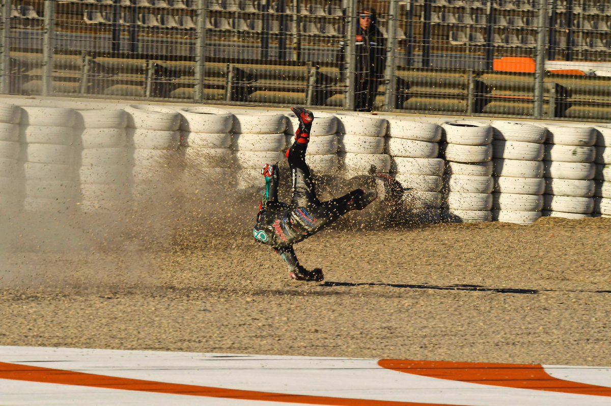 Yamal19Official's tweet image. La chute n’est pas un échec. L’échec, c’est de rester là où on est tombé. 👿 / “The fall is not a failure. Failure is to stay where you fell.👿