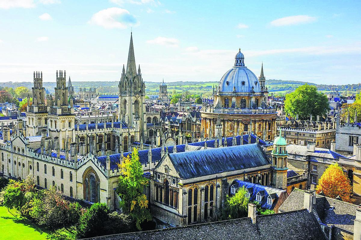 OFDltd's tweet image. AN IMPORTANT MILESTONE TAKING PLACE IN OXFORD TODAY! 🙌🏼 So much gratitude to the teams behind the development Oxford AstraZeneca vaccine....#thankyou 👏🏽 we were delighted to play a ‘teeny tiny’ part in catering for a phenomenal team at the Jenner Institute #oxfordvacine