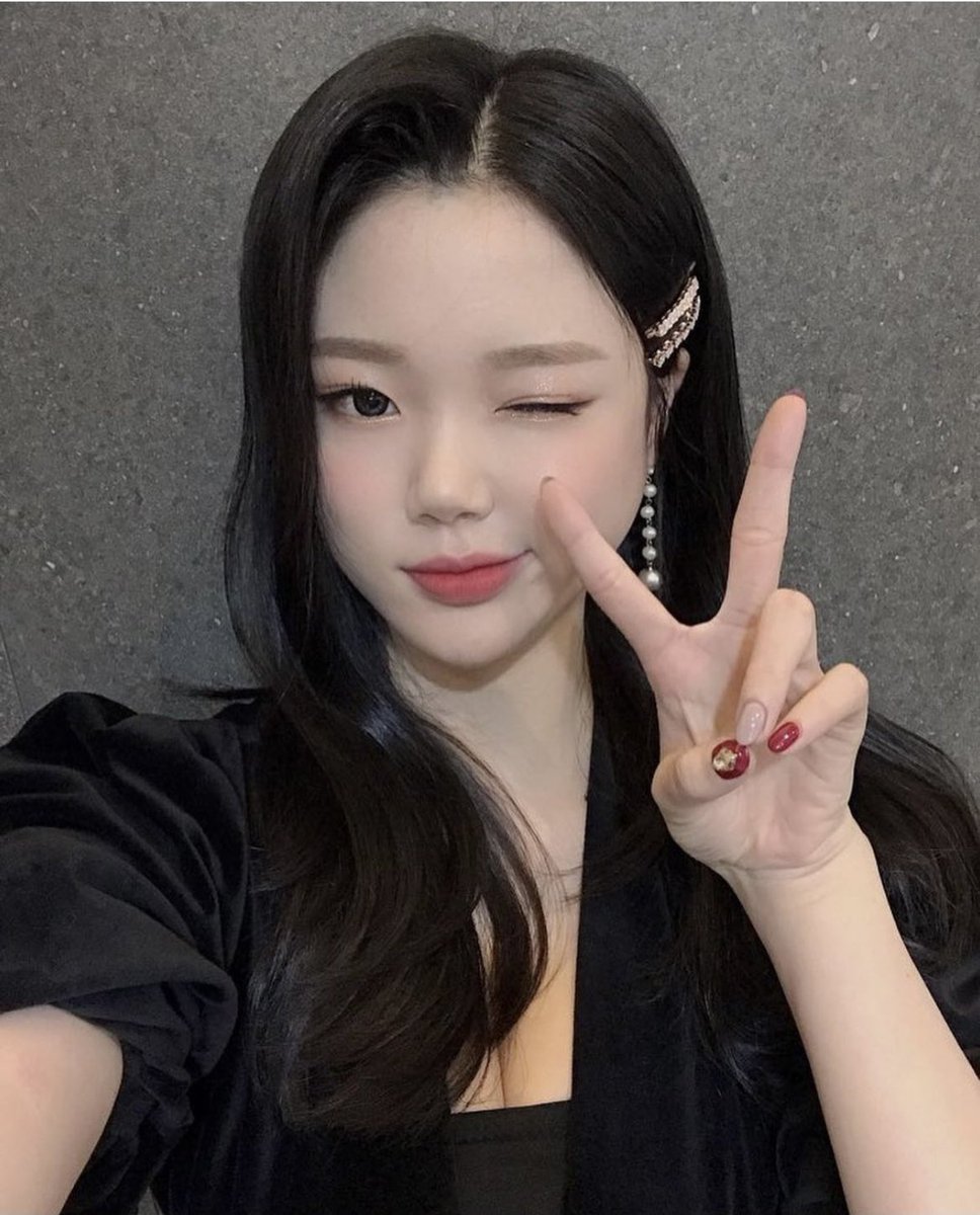 Lusty_official's tweet photo. [#예령]
오늘은 블랙예령🖤 
아프지마용❤️
.
.
.
#merrylusty #lusty #러스티 #막내 #yeryung #idol #걸그룹 #kpop https://t.co/ZsDLV0sXis