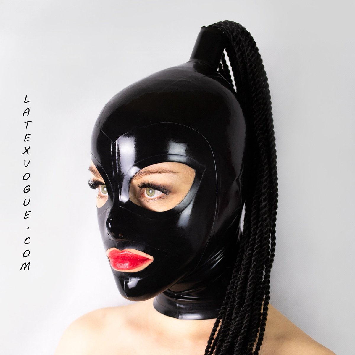 Latex hood JAYLA made by latexvogue.com 🇨🇿 ❤️
Model @rubberterra_ 
..
#latexmask #latexmasks #latexhoods #hoodlove #hoodlover #masklove #masklover #czechdesign #czechmade #czechlatex #czechmodel #latexvogue