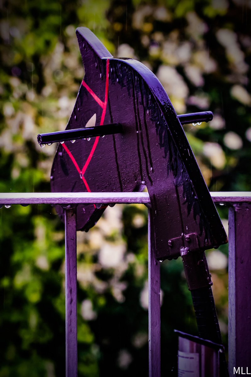 Lordofthevan's tweet photo. Another #RainyDay On a #MondayMorning . #Playhorse #WoodenHorse #Makebelieve #Rain @LensAreLive @ThePhotoHour @The_PhotoBattle https://t.co/7Dmo6NccCb