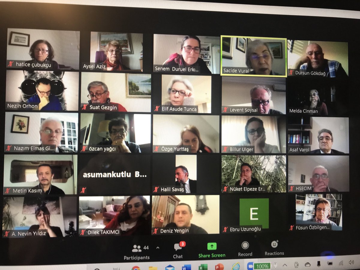 İLAD olarak Yeni yılda İletişim Eğitimi Akreditasyonu ile ilgili ilk “Kurum Bilgilendirme Çalıştayımızı”, 2 0cak 2021 tarihinde çevrimiçi olarak 28. İLDEK (İletişim Dekanlar Konseyi) toplantısında yaptık!  Çalıştaya katılan tüm dekanlarımıza, temsilcilerine ve eski dekanlara 🙏🙏