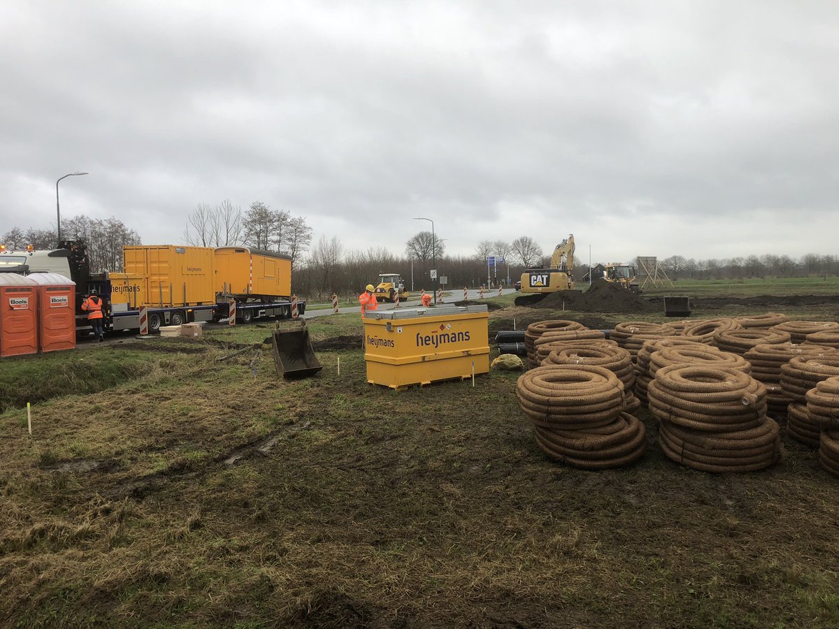 HubersMattijs's tweet image. Vandaag is het dan zover. We zijn gestart met bouwrijp maken van de duurzame wijk #Maanwijk in Leusden. @heijmansnl