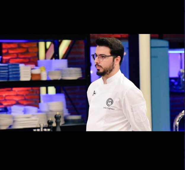 defneninserhati's tweet photo. Sonuna kadar hakettin champ.
İnancımız tamdı.
Kim ne derse desin ilk defa hak eden kazandı..
#mastercheftuerkiye #masterchefserhat #masterchefturkiye 
ig:serhatdogramacitw https://t.co/w1GSWaP9JA