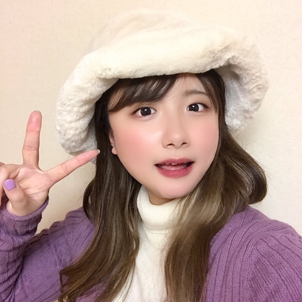 sara__staff's tweet photo. 皆さま今年もよろしくお願いいたします🤍

昨年はどんなツイートを下書きしたのかと見たら随分と呑気だったので載せちゃう☺️

ハッピーに暮らしていこうね！🤍 https://t.co/QbCM5Xu203