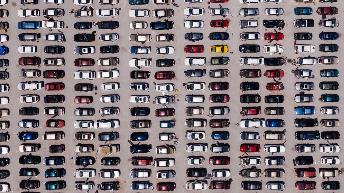 TaxWorld_fr's tweet photo. Avantages de toute nature pour les voitures de société. L’émission de référence-CO2 pour 2021 est considérablement moins élevée que pour 2020 : https://t.co/zYp4s2FOUg https://t.co/Kd11sLAVjO