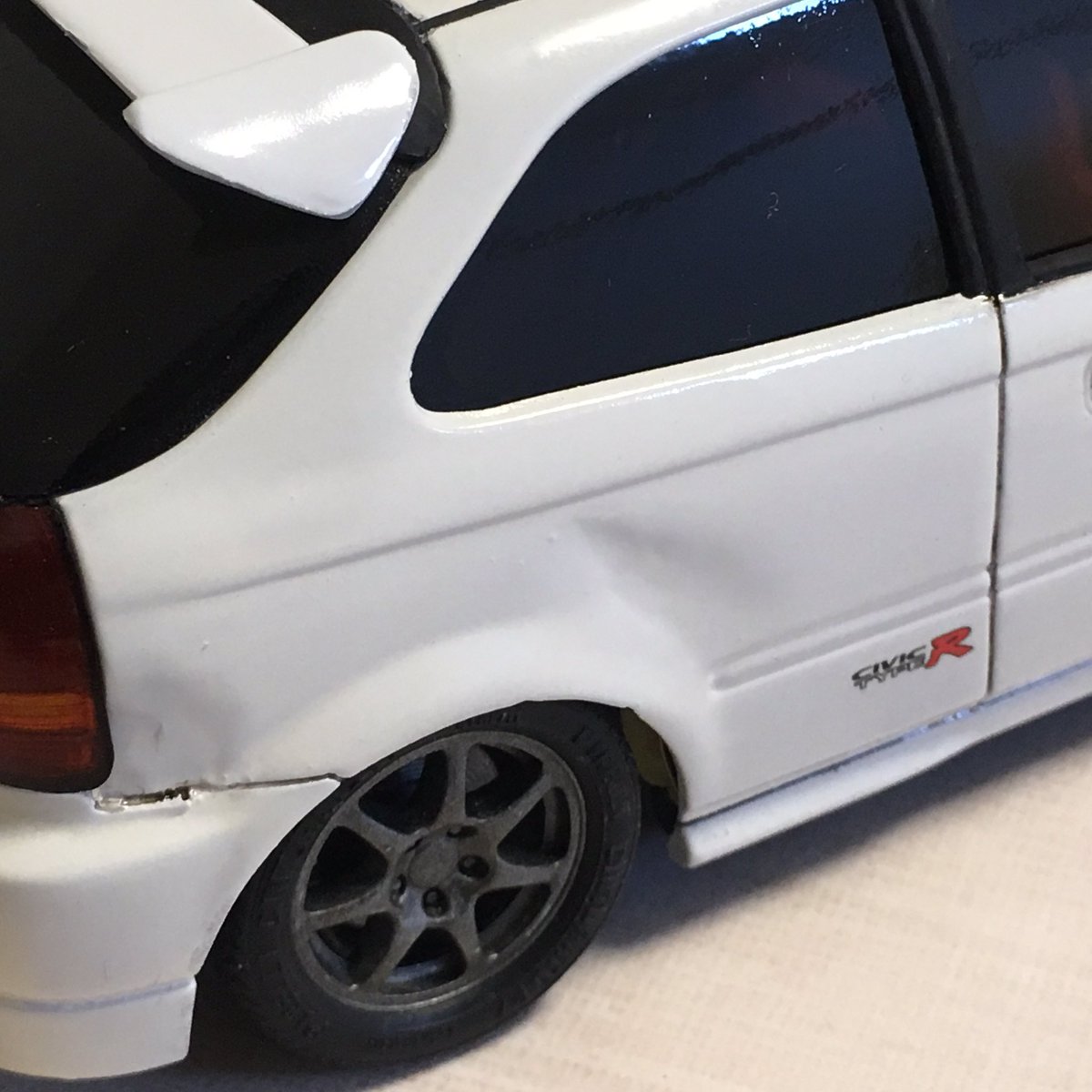 K 5 ありがとうございます 中古車サイトのシビックちゃん参考にリューターでえぐりました 笑 走り屋御用達のシビックはヤンチャカスタムとダメージ加工が似合います 笑 K 5 ありがとうございます 中古車サイトのシビックちゃん参考にリューターでえぐりました 笑 走り屋御用達のシビックはヤンチャカスタムとダメージ加工が似合います 笑