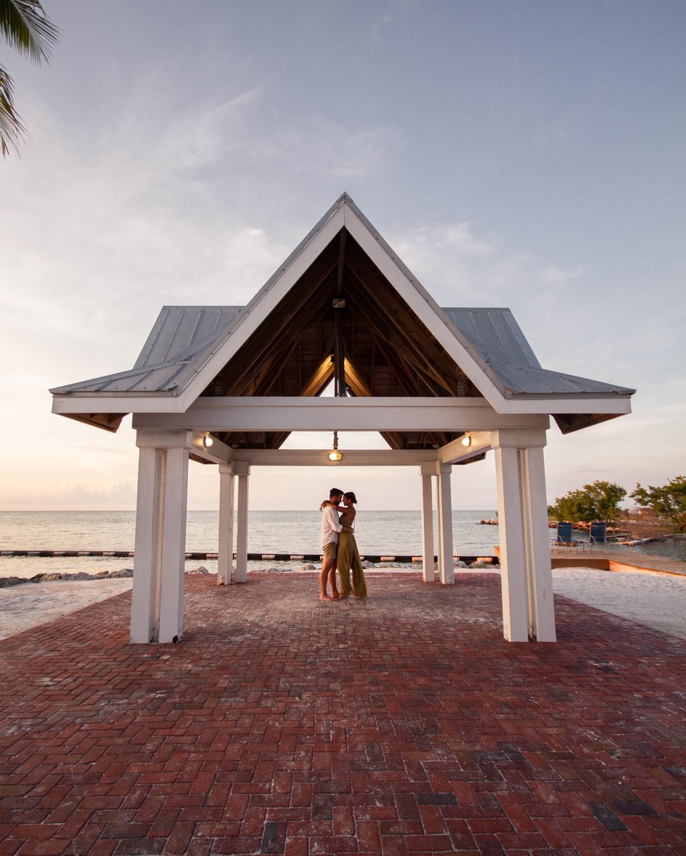 Star in your own epic love story with our latest luxury offer. #pictureperfect bit.ly/3ix1VIG

📷: pincaboo on Instagram