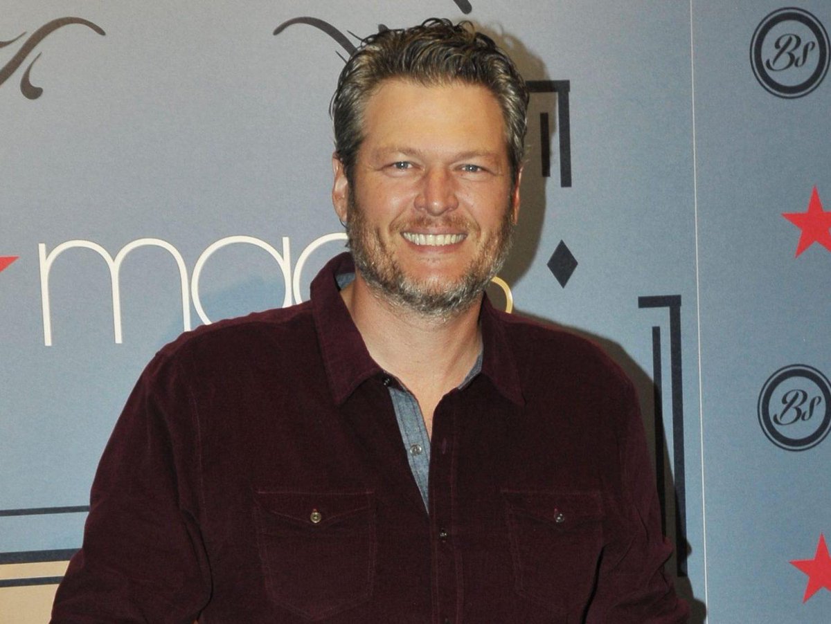'TONE DEAF' Blake Shelton ripped for new song Minimum Wage