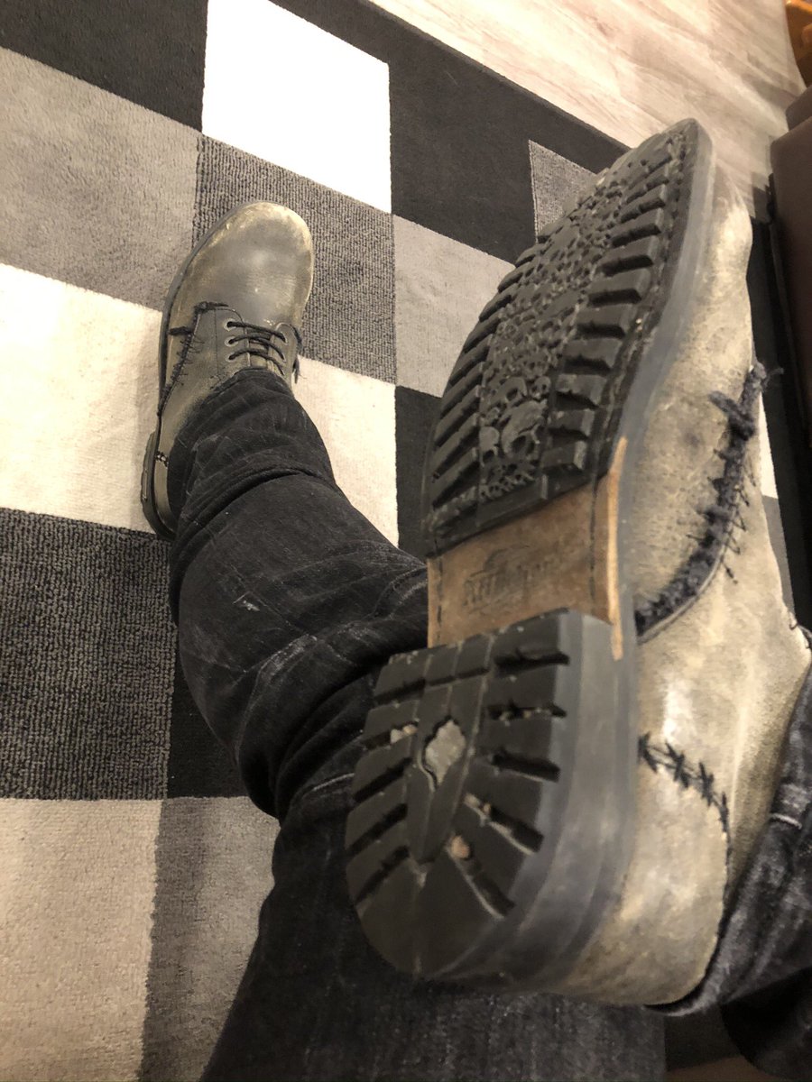 AlphaKawaFeet's tweet photo. Back from a walk ... I wanna see those skull β οΈ under my boots like my boots where brand new π
π
#bootboss #bootsole #gayboot #alpha #master #alphafeet #gayboot #feetfetish #bootfetish #cashmaster #paypig
Then send an Amazon GC to sir@alphakawa.com after you make them spotless https://t.co/2QU46raro4