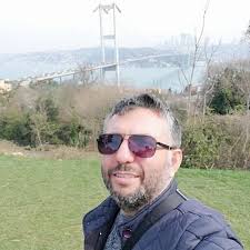 +Pauvre Fatih  #AKP. Il pleurniche à la façon de la menteuse Oznur Sirene : sous le regard attendri de son faux"mari kurde",elle a prétendu à une TV française,qu'elle se rendait tous les jours en tremblant à son très bourgeois lycée St Benoît d' #Istanbul. https://twitter.com/GundemFransa/status/1346144021840846848