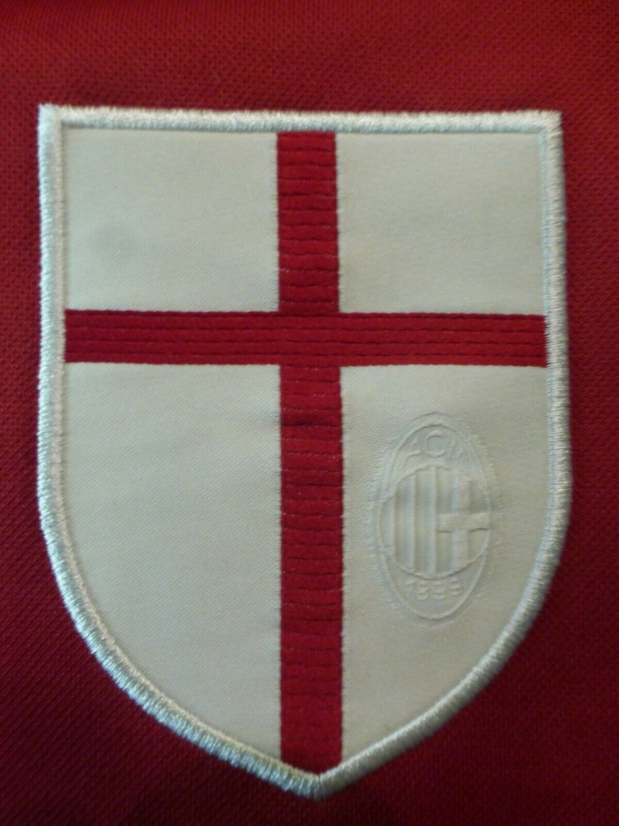 For sale AC Milan Football Club Tracksuit Top Anthem Jacket Adult S Adidas 2014/15

ebay.co.uk/itm/3332993370…