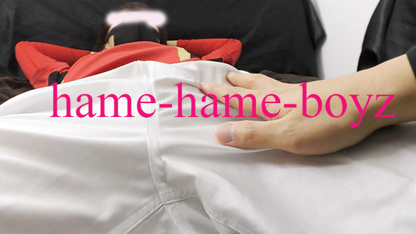 昨日出せるかもって言ってた新作 今もまだ編集中です あとちょっと！ https://t.co/a6w5V1ZqiS