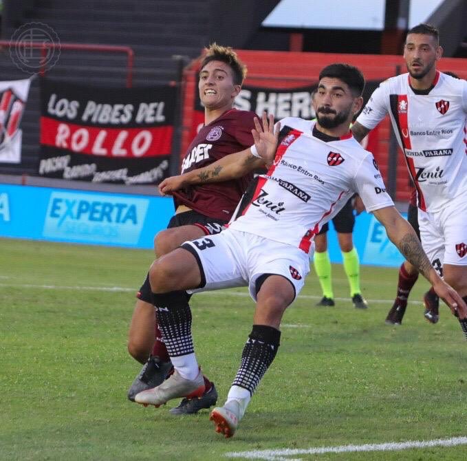 goldmediacancha's tweet photo. #CopaDiegoMaradona | ZonaComplementaciónA | 

#Patronato 1-1 #Lanús

ST
⚽ 30' Gastón #Lodico (L)
⚽ 44' Junior #Arias (P) https://t.co/IayfWGHHFR