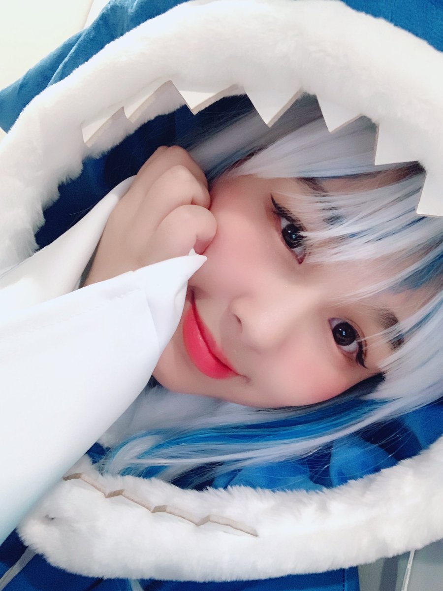 lil shark girl 💙🔱