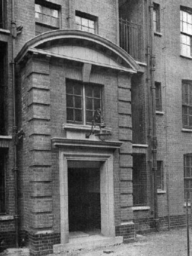 #socialhousing #saveoursutton 
Eight objections to Clarion / Savills planning application PP/20/05566