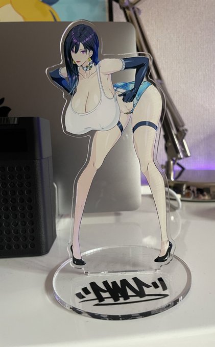 試作アクリルフィギュア 