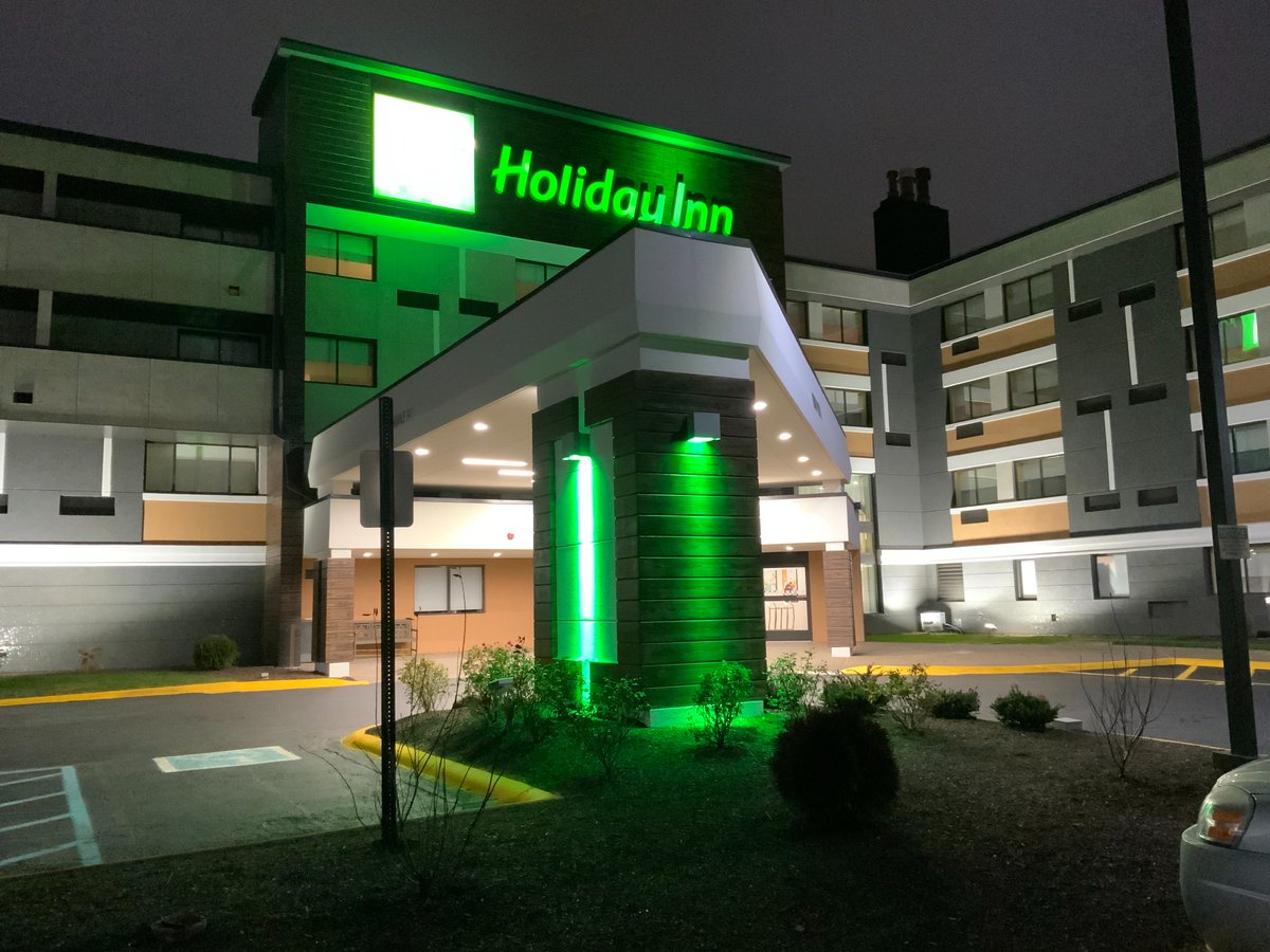New year, new #signage! These beauties were recently completed for our friends at <a href="/HolidayInn/">Holiday Inn by IHG</a> in Indianapolis, Indiana!