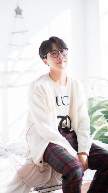 hoseok wearing glasses; a thread