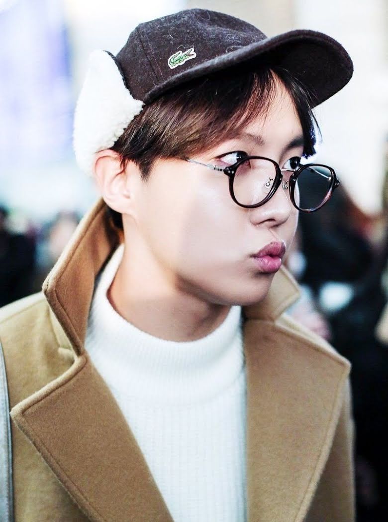 hoseok wearing glasses; a thread
