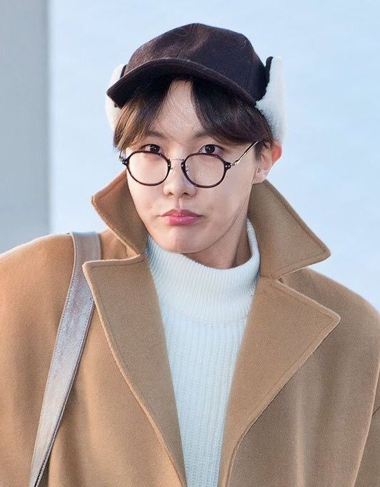 hoseok wearing glasses; a thread