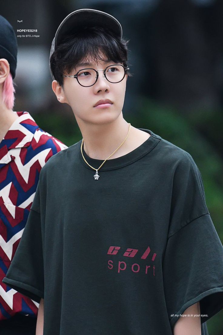 hoseok wearing glasses; a thread