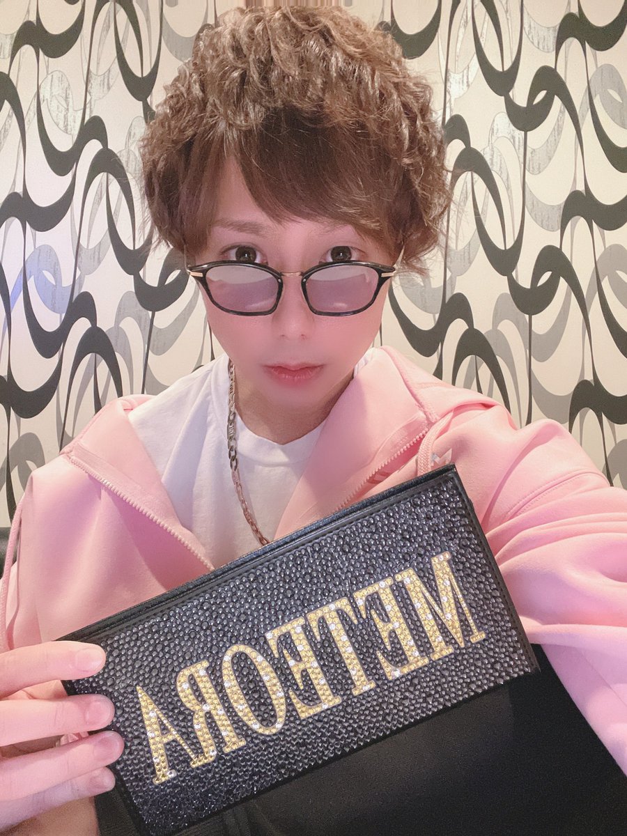 Sei_77's tweet photo. ことよろ( ´ ▽ ` )ﾉ

そいえば 喪中でしたからの投稿。

#大人の色恋教えます
#桐生聖弥
#METEORA
#IRis
#宮城
#国分町
#札幌
#すすきの
#新店舗
#筋トレ
#MIRROR９ https://t.co/aIXUbgYiqM