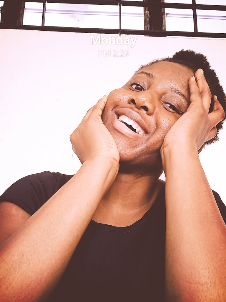 this_iyanu's tweet image. I sometimes look like a baby 👶 
#Mondaymode