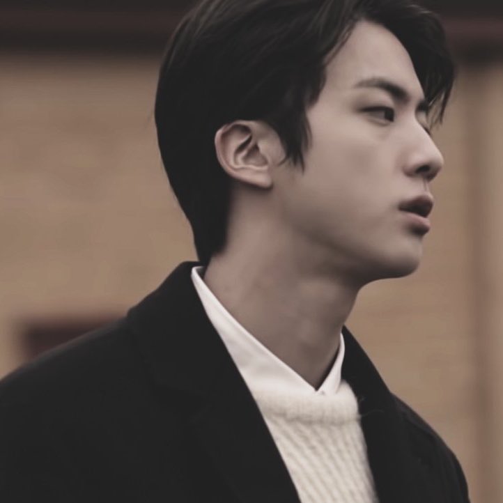 kim seokjin’s pictures that gives “young kim seokjin” vibes ; a thread