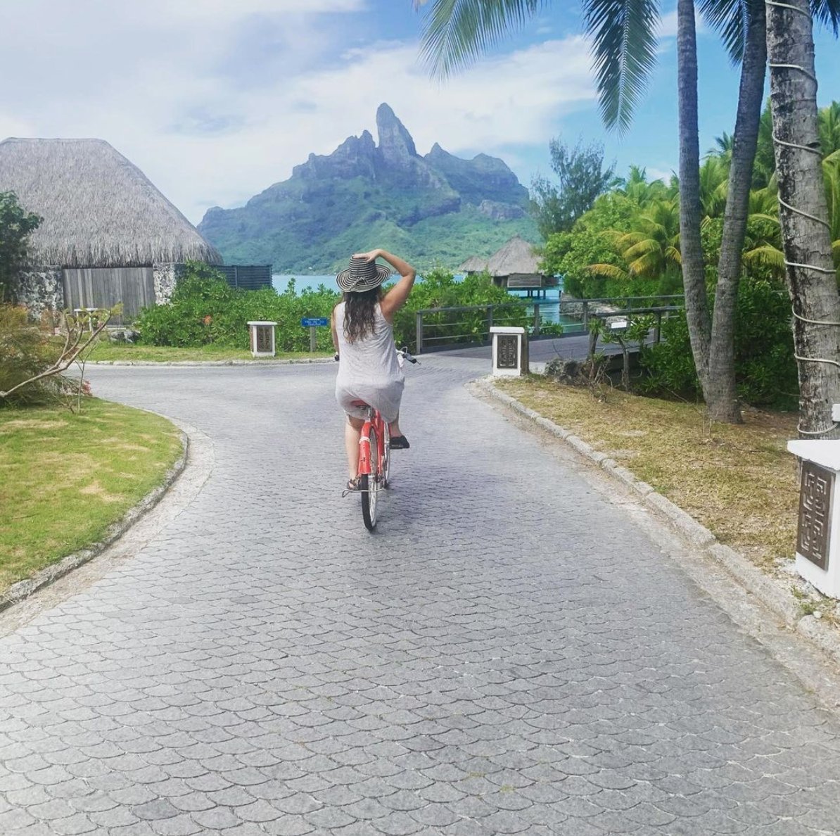 Our Travel Experts know how to have some fun too! Message using the link below to create memories like this one in 2021!