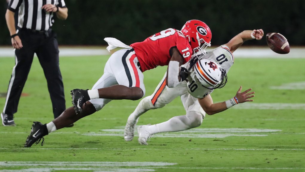  #Dawgs A few favorite UGA Football Photos of the 2020-21 season2 of 3  #GoDawgs