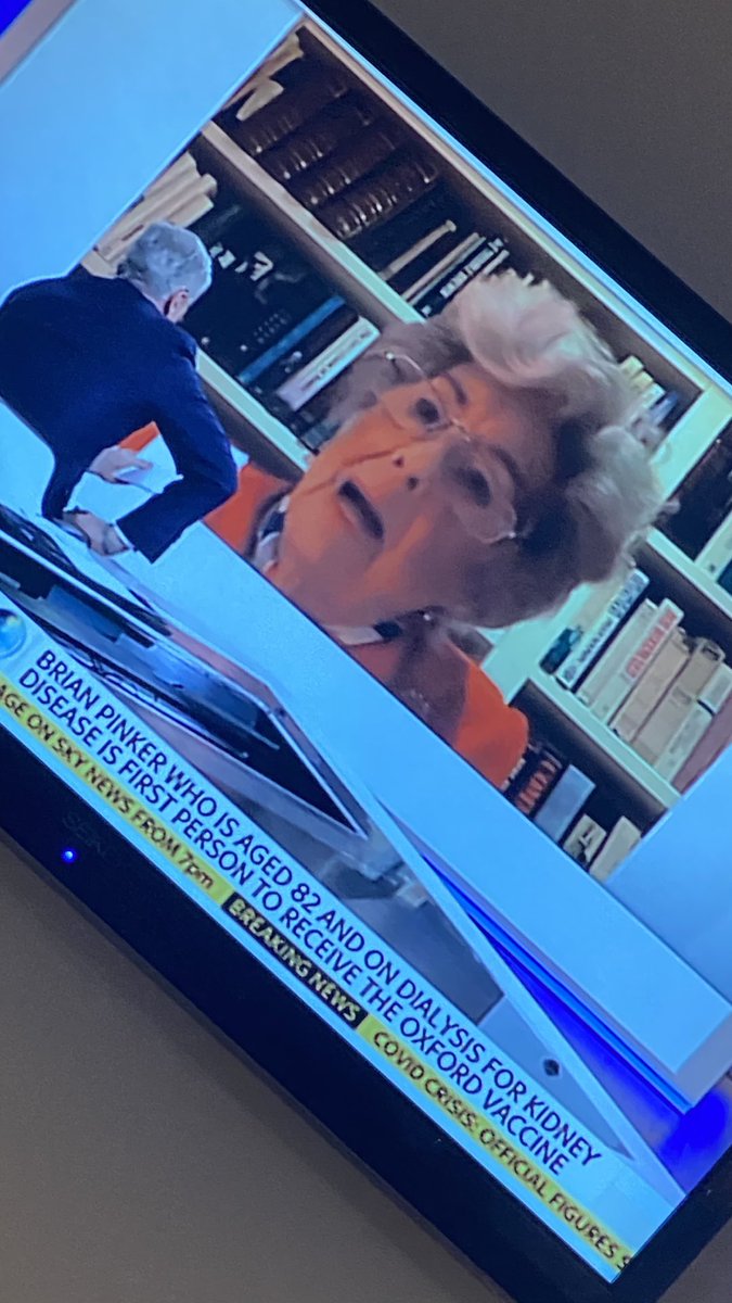sallyjanesally1's tweet image. Bloody loving Betty Boothroyd on Sky. #crackon