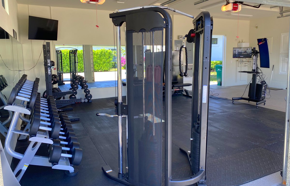 NICKMERCS's tweet image. Finishing the fiber installation &amp;amp; setting up the gym stream today. First gym stream tomorrow after the video games. 

#MFAM x #GetBetterTogether