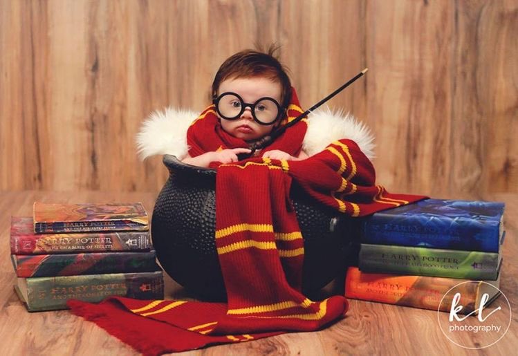 MagiadeLectores's tweet photo. la generación Potterhead teniendo hijos https://t.co/HBcU7PVKW6