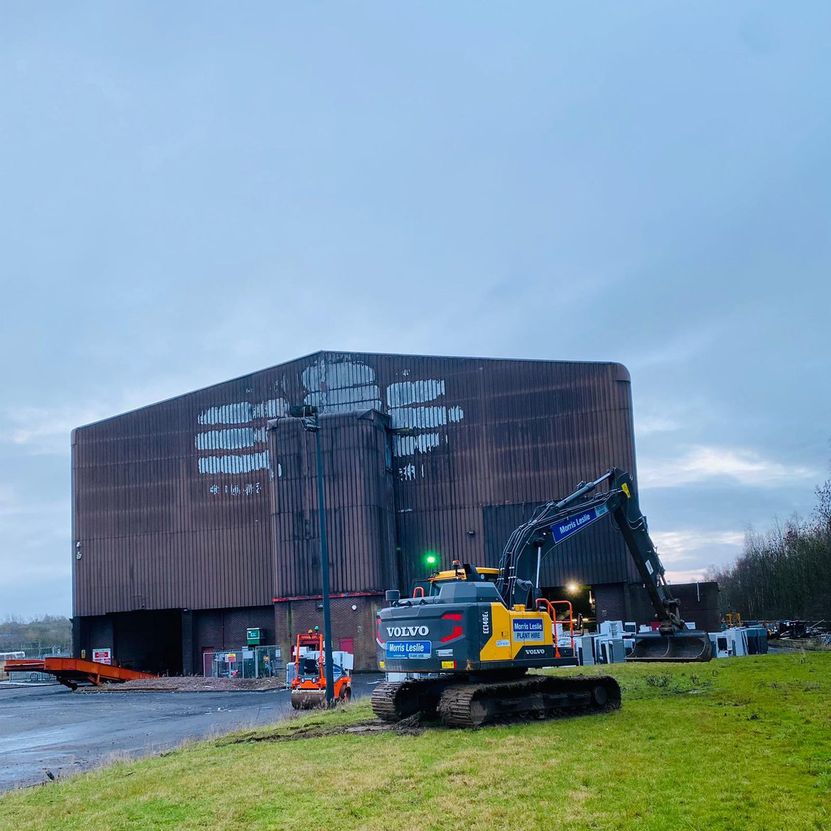 It’s great to be back on site after the Christmas break. What a way to start the new year with a fresh new site! #newyear #plandevelopdeliver