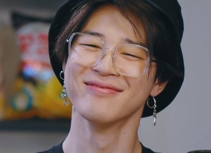 His face when he said he broke Jungkook's mosquito net 