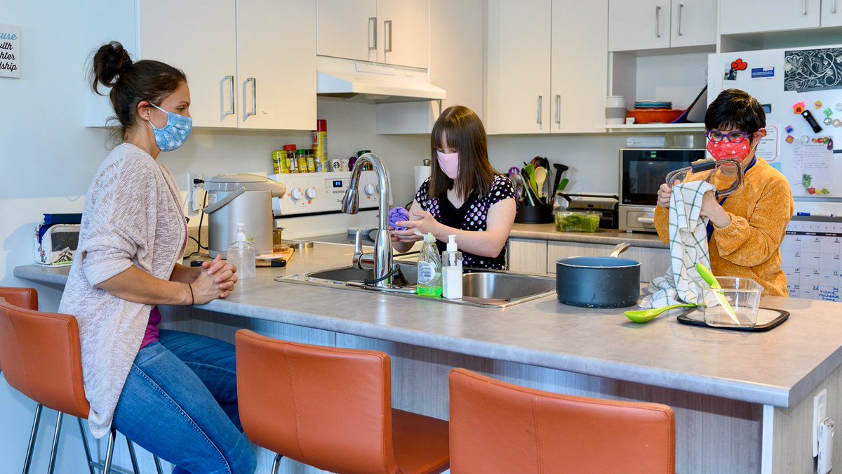 CMHC_ca's tweet photo. Chorus is the first building of its kind in 🇨🇦 to house people with and without #developmentdisabilities. Residents who need support get enough so that they can care for themselves, while still gaining a sense of independence and community: https://t.co/lT4TJu9ezV https://t.co/ZsaS3PwNjK