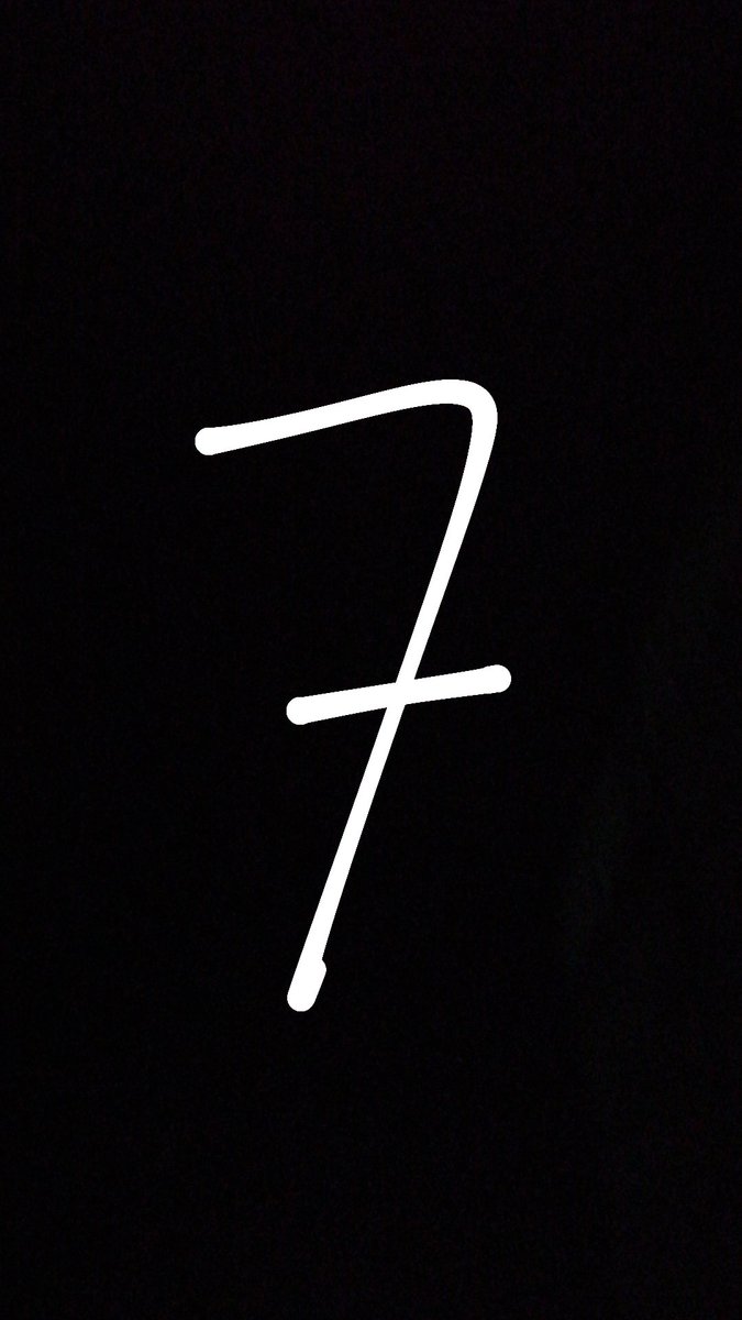 ทุกคนครับ​บบ เราอยากรู้​ว่าแต่ละคนเขียนเลข​ 7​ กันแบบไหนครับ​ ;______;
แบบแรก​รี​                     แบบสองเฟบ