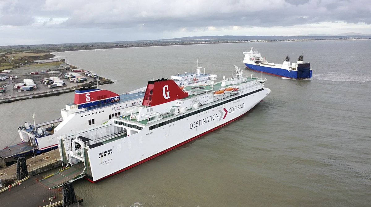 The latest vessel to arrive to Rosslare Europort for the first time, the MV Visby is pictured beside the MV Horizon and MV Foreteller, before sailing this evening to Dunkirk. 🛳🛳🛳 #staysafe #congestionfree #beatbrexit