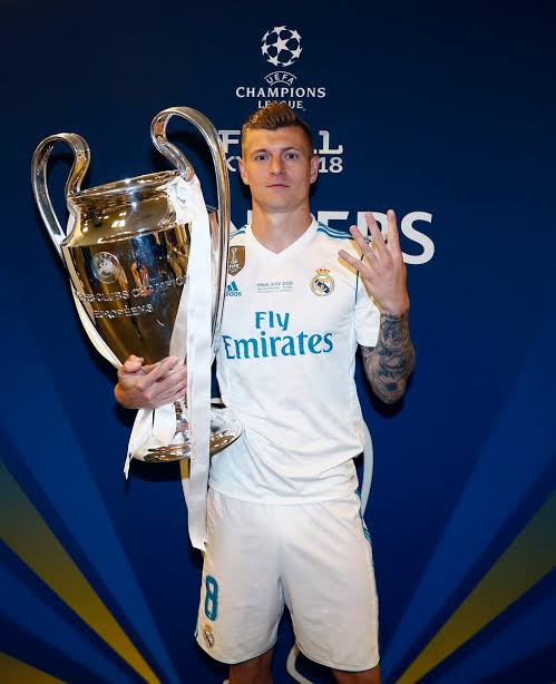 In 2018 he held the record of most Champions League titles won by a german and the most Club World Cups won by any player ever.