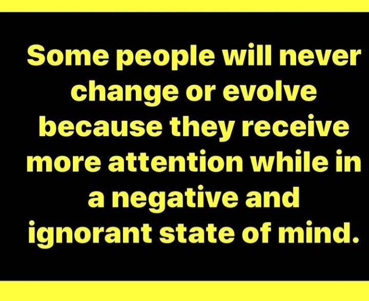 UCANTKEEPABLKM1's tweet photo. @Shirley6363 @TheView @MeghanMcCain #TheView #fFACTS 👇👇👇 https://t.co/RaJwwd9yos