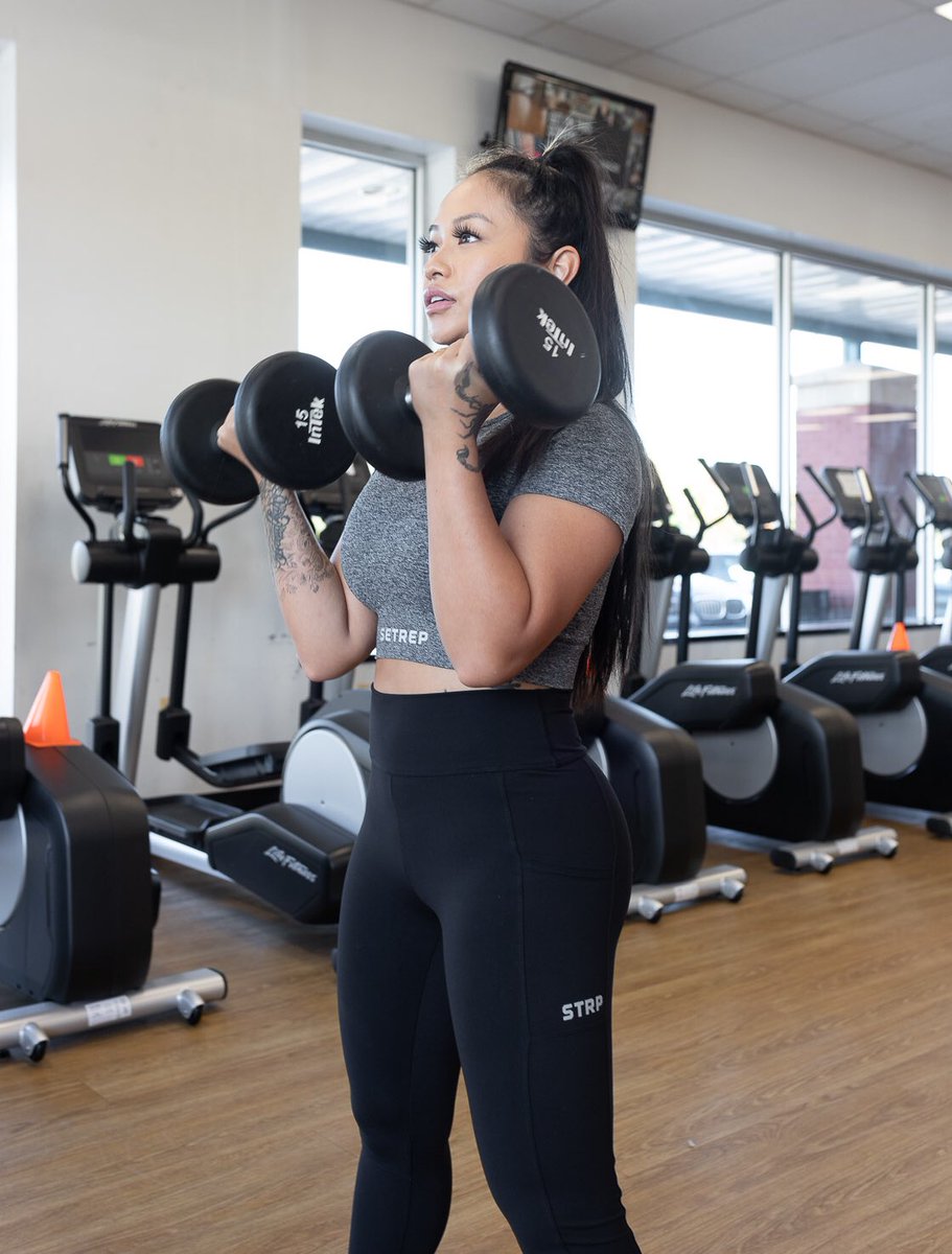 SetRepFit's tweet photo. SETREP is launching January 15th! Join our email list to be up to date with launch info and promotions. https://t.co/c5PyRtSiPL https://t.co/6mQz585AW6