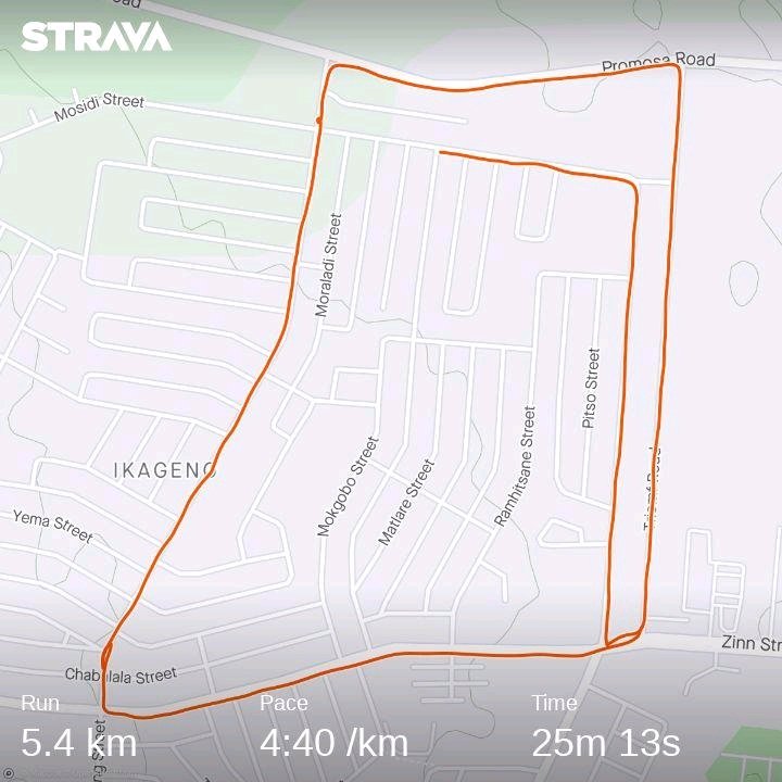 Kgalalelo295's tweet image. Afternoon run
#ConsistentRunner
#Loverunning
#FetchYourBody2021
#RunningWithTumiSole
#295Runcrew
#WeRunPotch
Soooo i ran with this other guy yoh🤦‍♂️