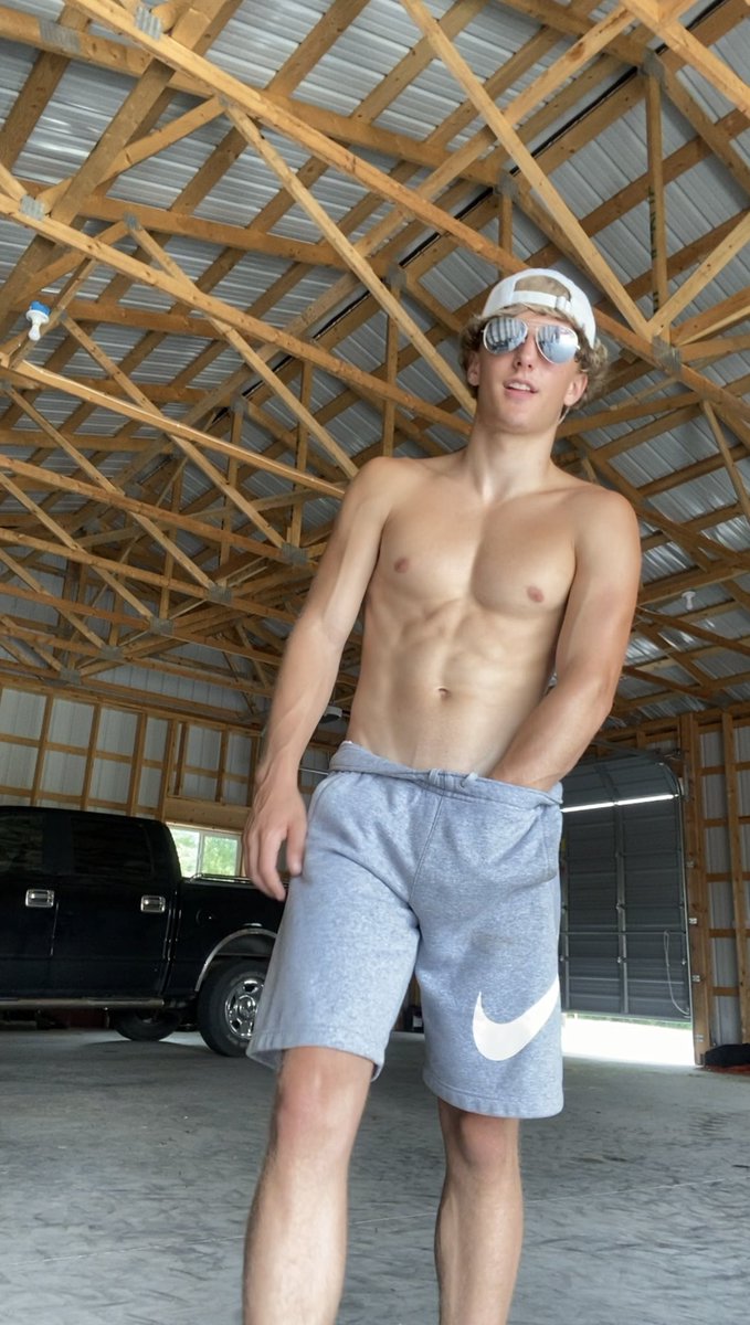 logan wall is hot (@loganwallishot1) Twitter